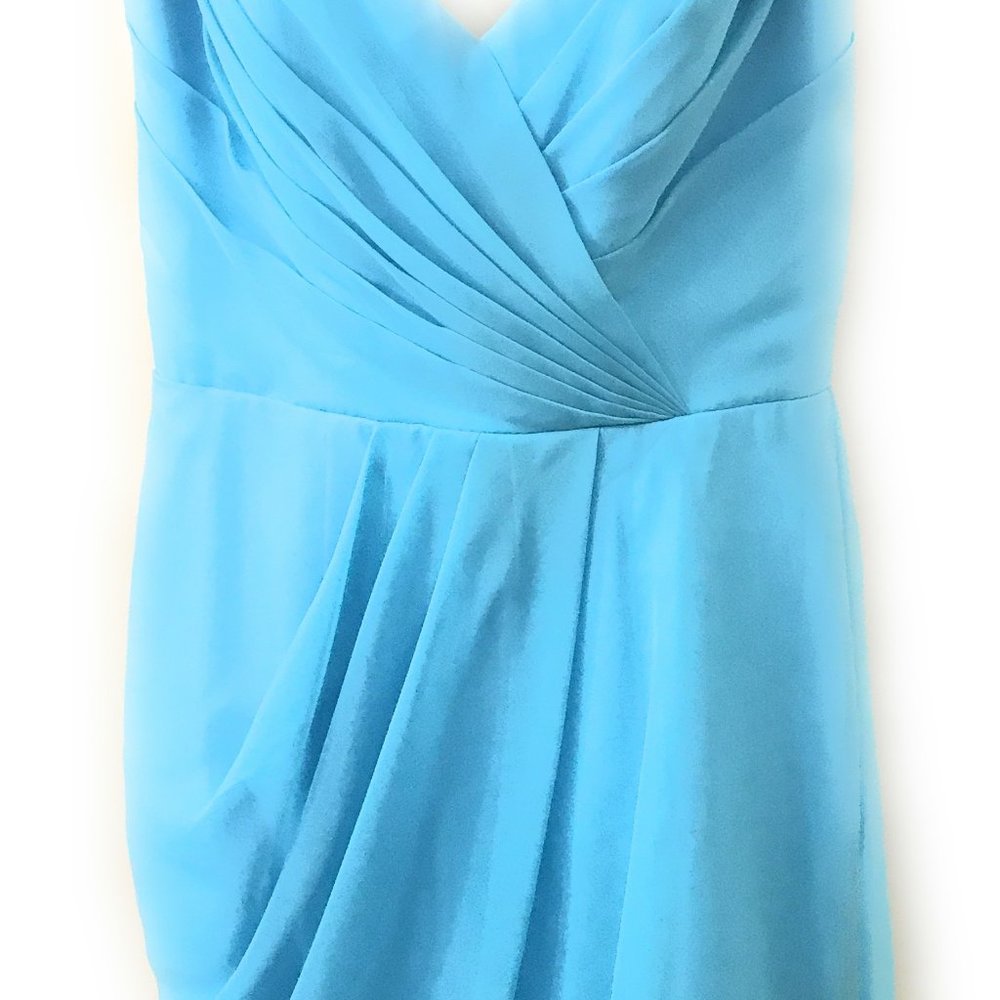 Dress - Picture 5 of 5